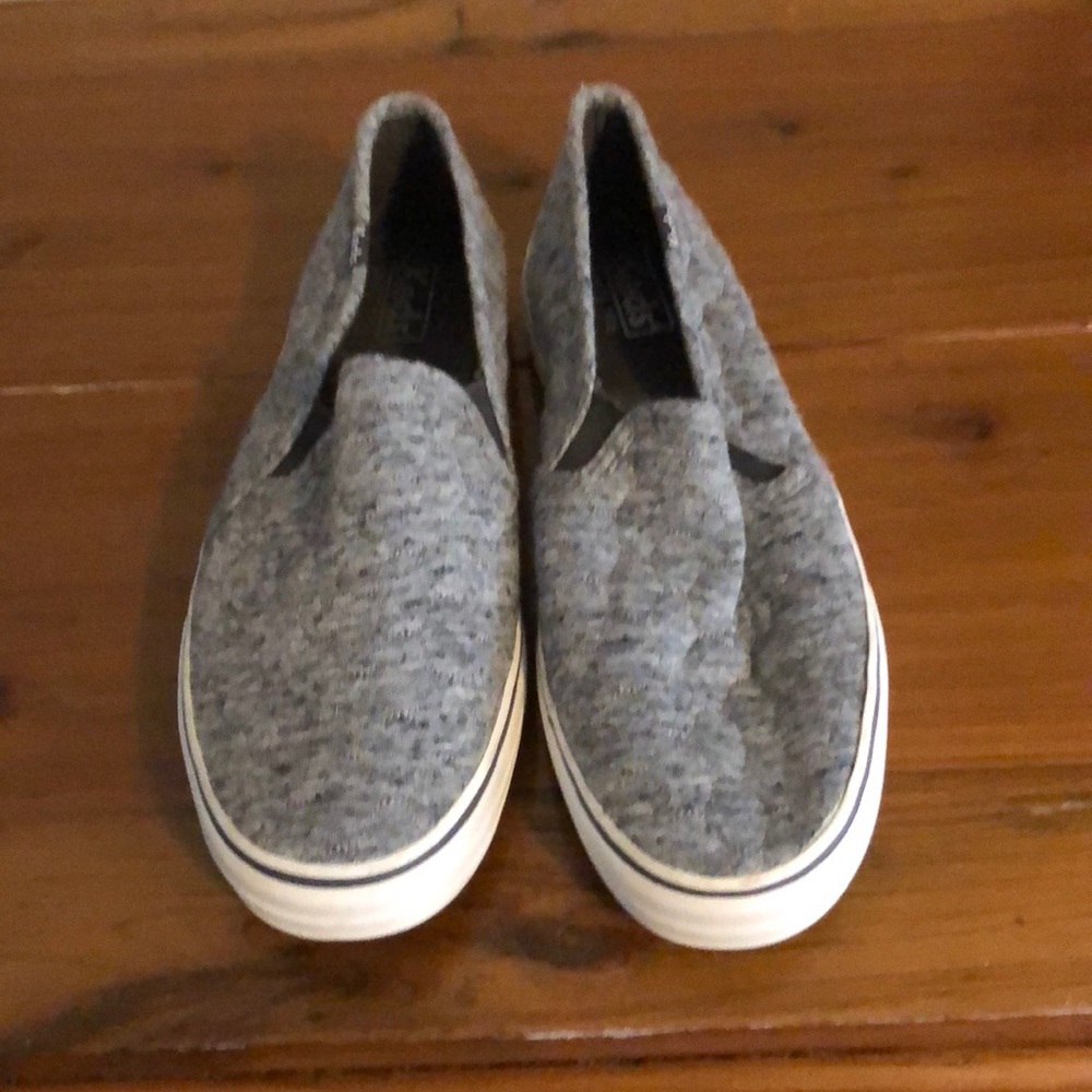 Keds gray slip on sneaker like new